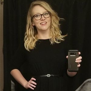 Meet your Posher, Devinne